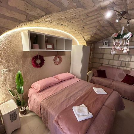 Milo'S Ll Bed and Breakfast Bari Exteriör bild